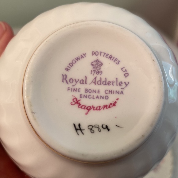 Royal Adderley Fragrance cup& snack plate - Picture 6 of 12